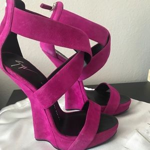 Giuseppe Zanotti Fuschia Alien Clover Suede Heels